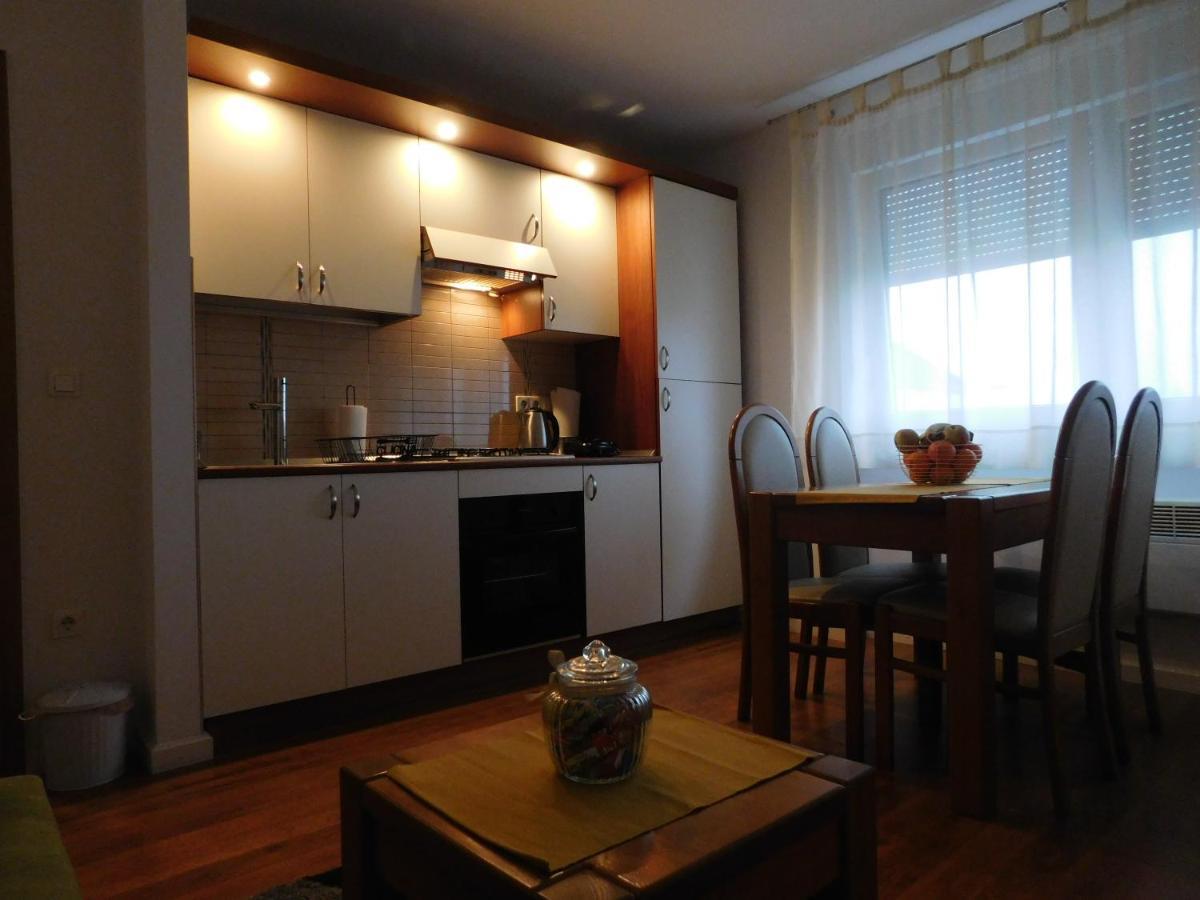 Apartman Ana ซูปันยา ภายนอก รูปภาพ